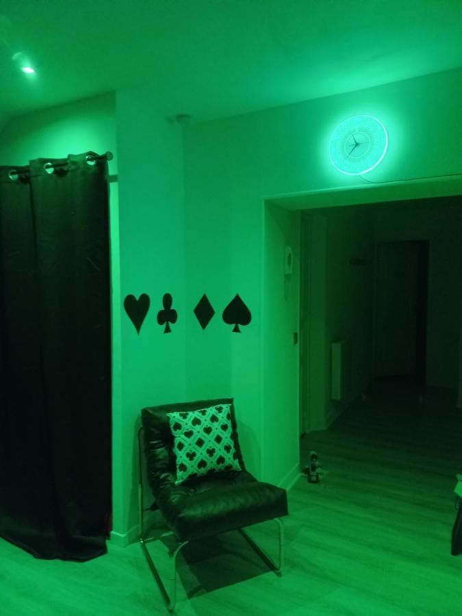 Game Room 에페르네이 외부 사진