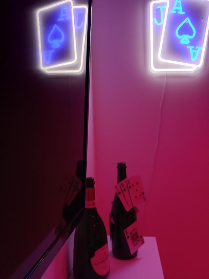 Game Room 에페르네이 외부 사진