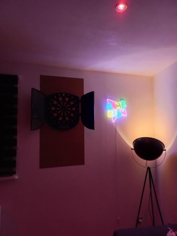 Game Room 에페르네이 외부 사진