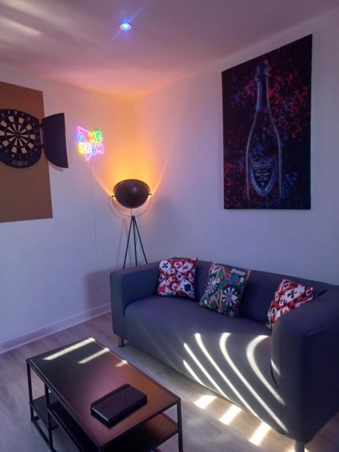 Game Room 에페르네이 외부 사진