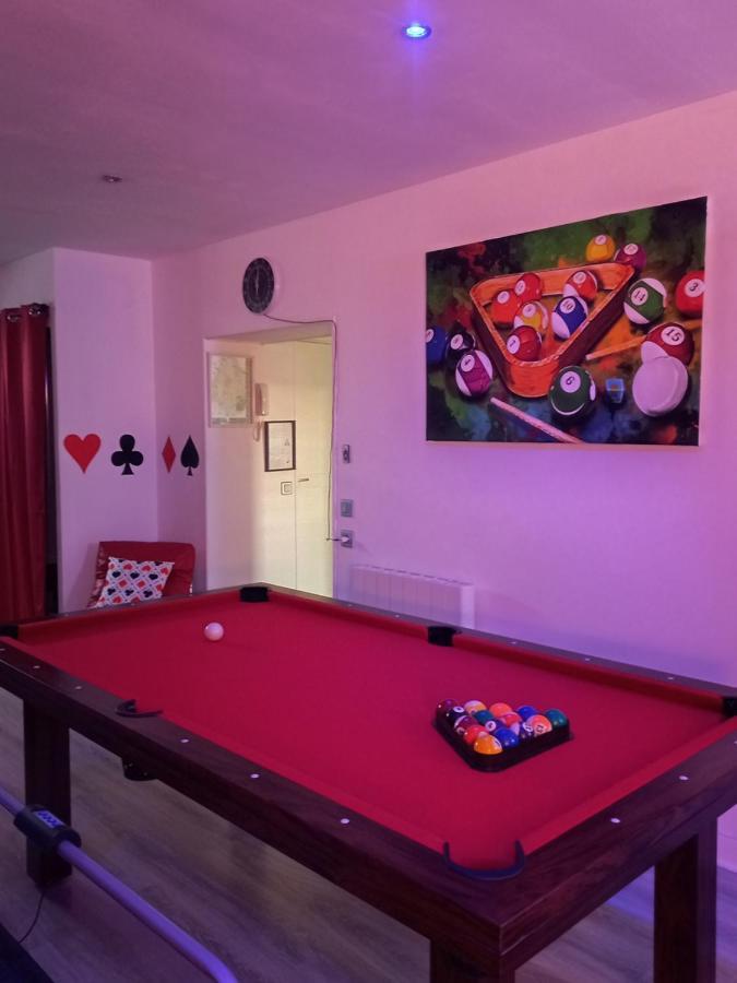 Game Room 에페르네이 외부 사진
