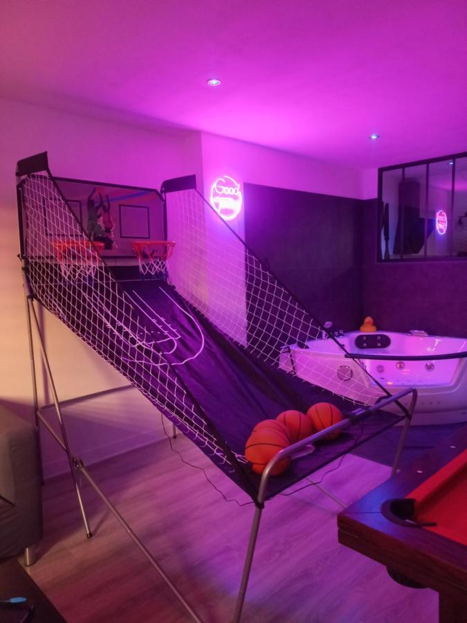 Game Room 에페르네이 외부 사진